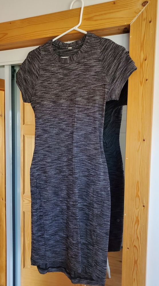lululemon athletica heathered gray/black fitted dress